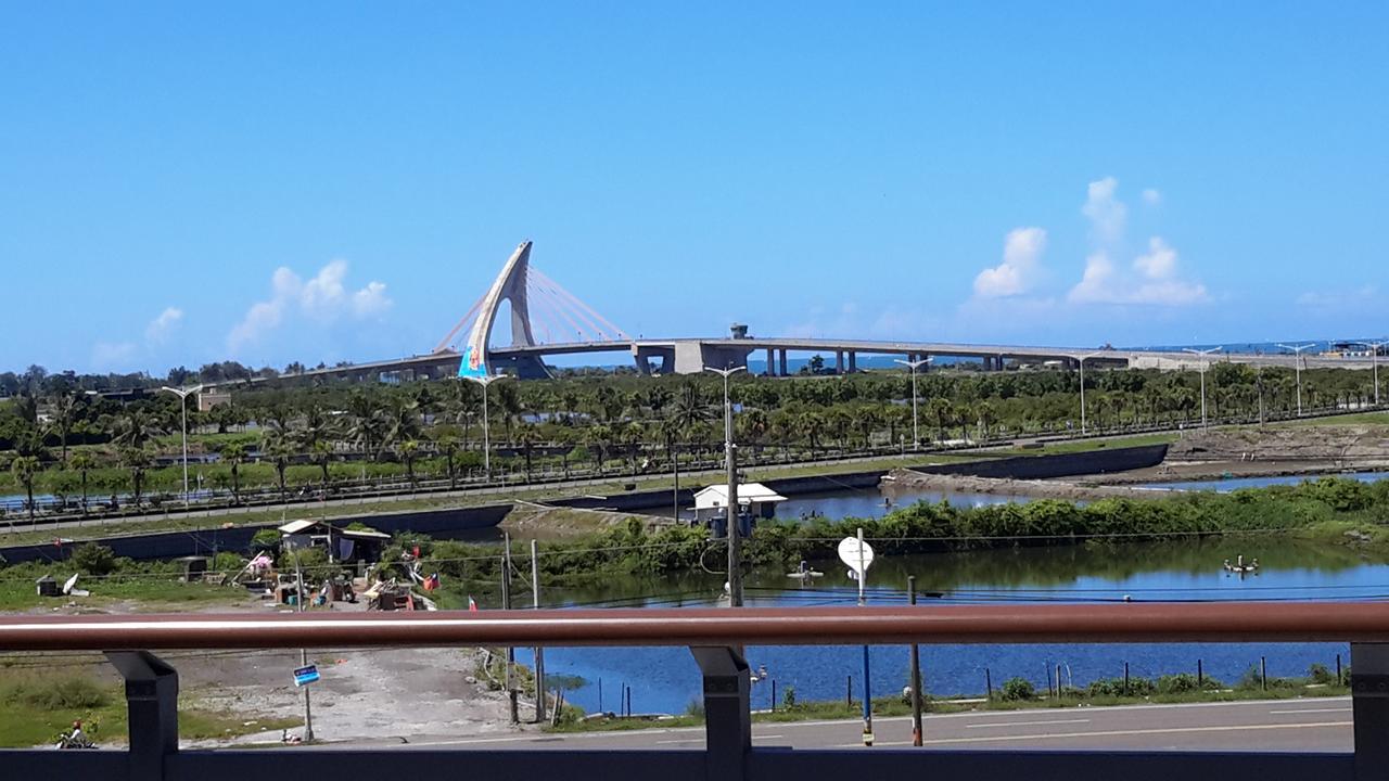 蔚藍白鷺民宿 Donggang Exterior photo